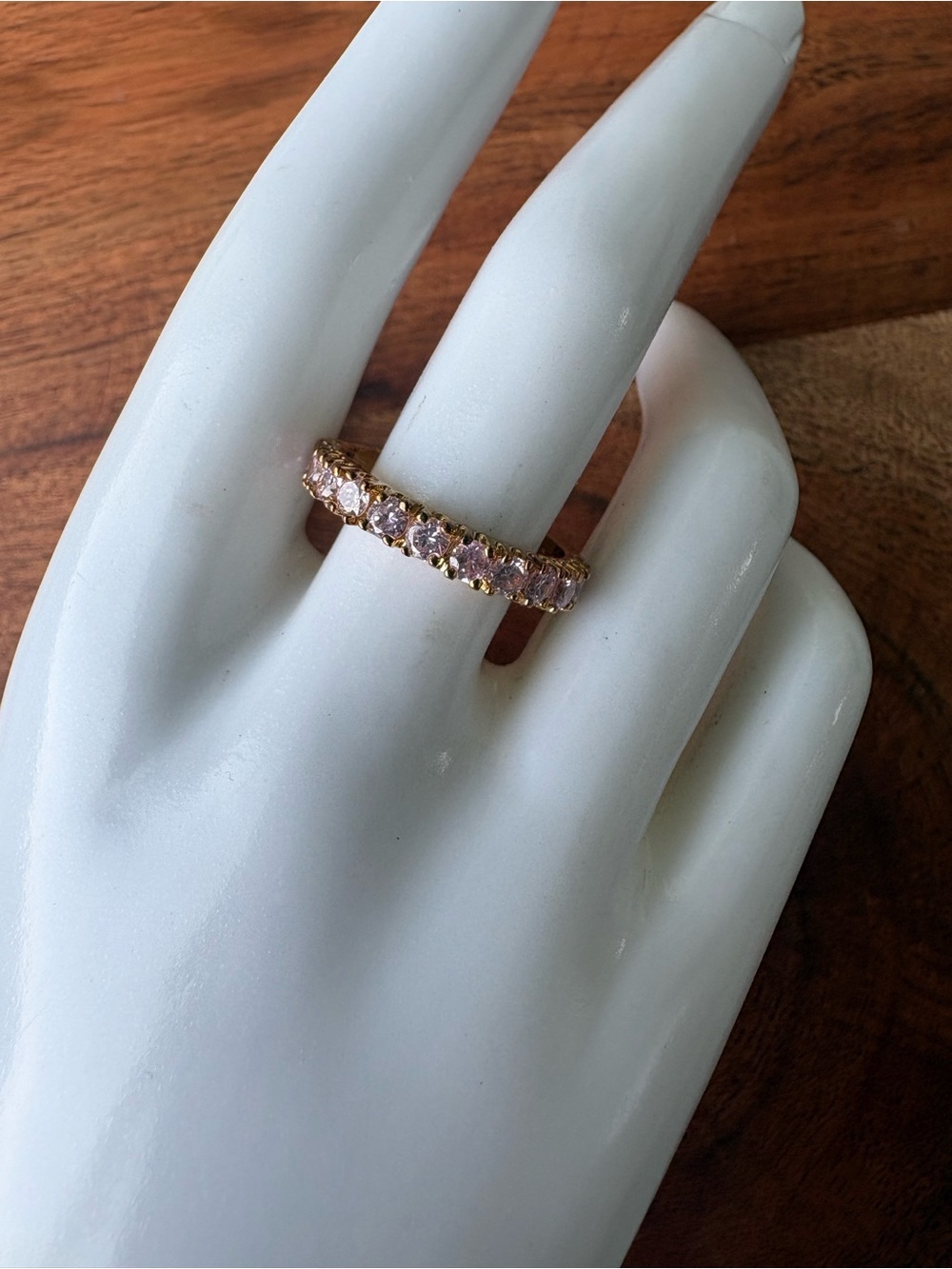 Gold-Tone Band Ring with Pink Stones - Size 8.5